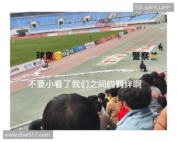 足球明星与保安车冲突视频曝光引发热议引网友热议与讨论